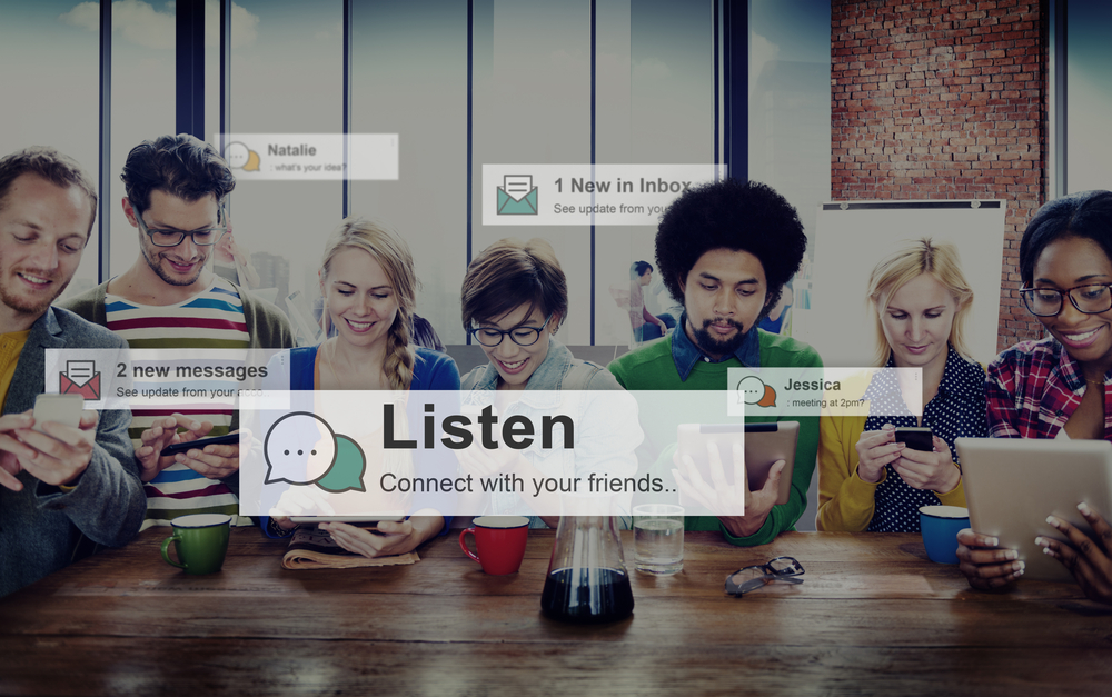 social listening vs social monitoring